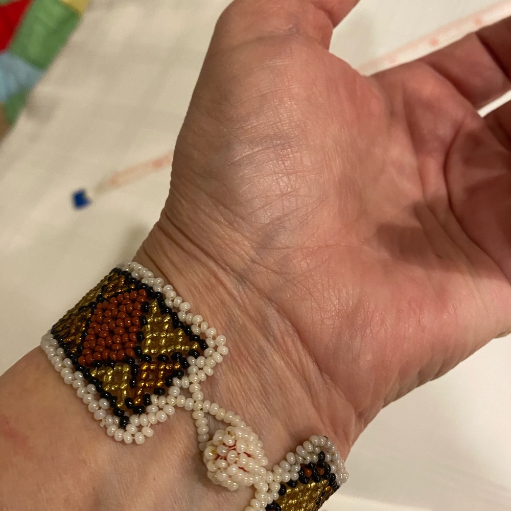 Bracelet & Earrings - Picture 4 of 4